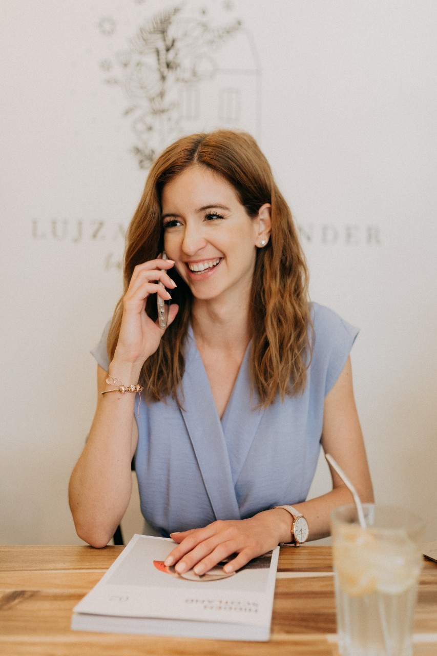 Durst Helga Ügyvéd